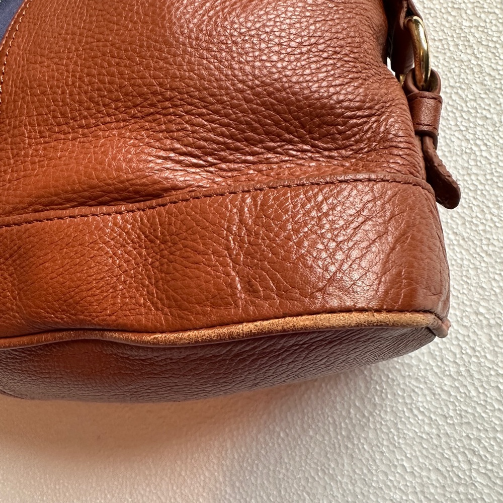 Tommy Hilfiger Brown Leather Satchel with Navy Stripe - Picture 4 of 7
